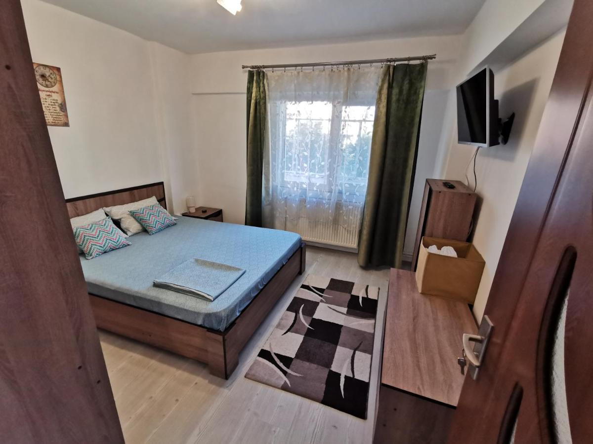 Apartament Vrevents Deva Exterior photo